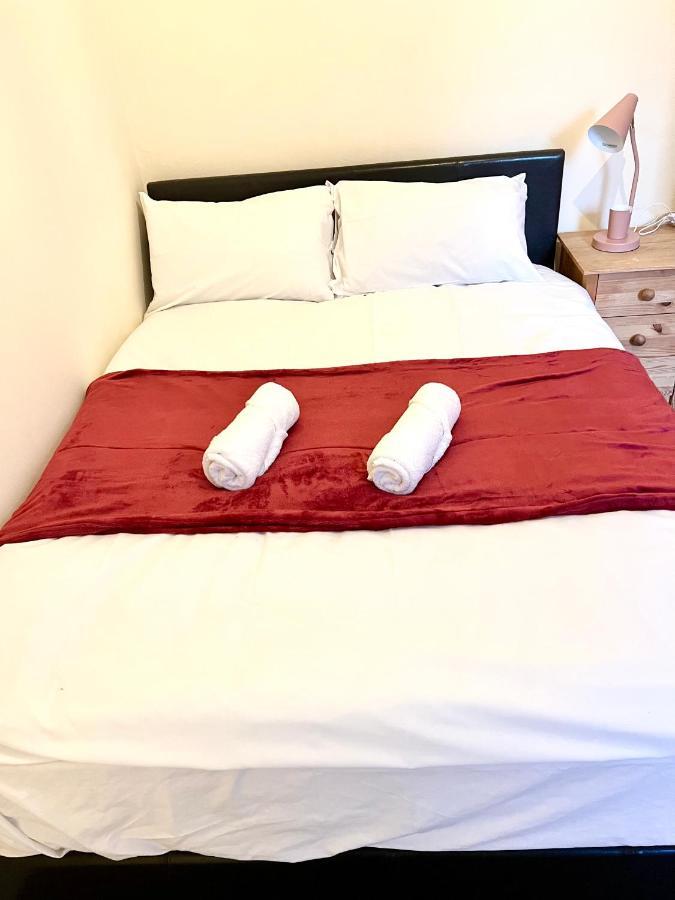 Aldgate Holiday Rooms Londen Buitenkant foto